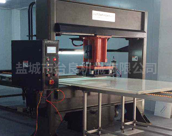 全自动仿真花裁断机价格